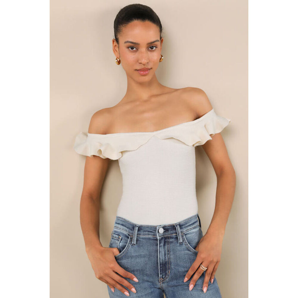 NEW WITH TAGS Lulus Eilonwy Ivory Ribbed Knit Ruffled Top White - Size M